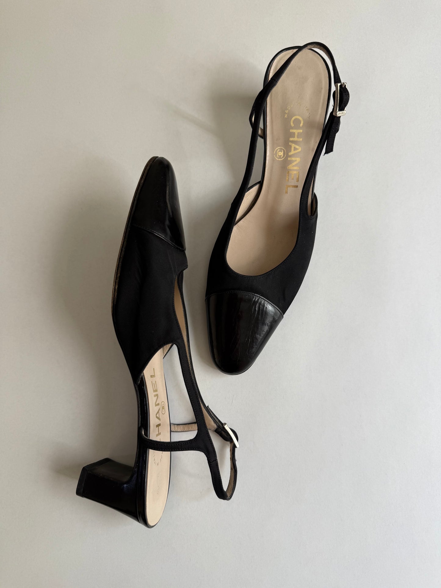 SATIN SLINGBACK HEELS, 35.5
