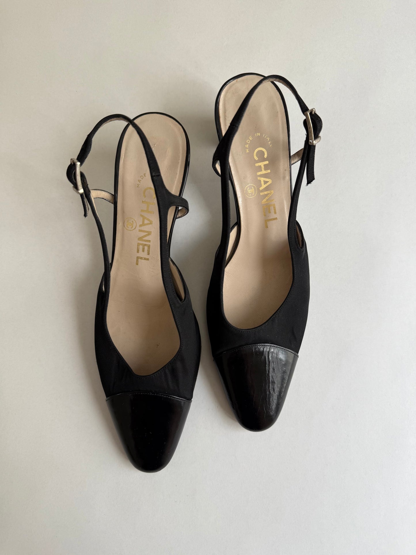 SATIN SLINGBACK HEELS, 35.5
