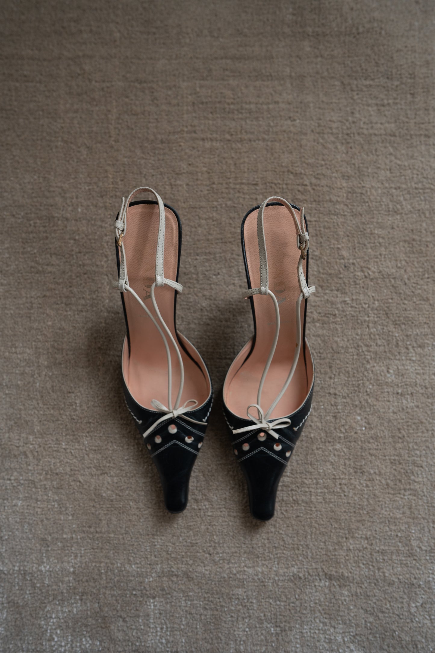 SLINGBACK HEELS, 39