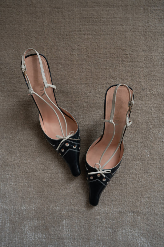 SLINGBACK HEELS, 39